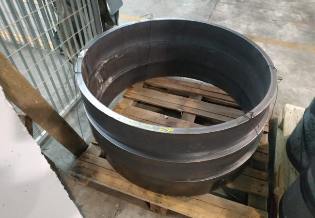 Flange calandrate e saldate